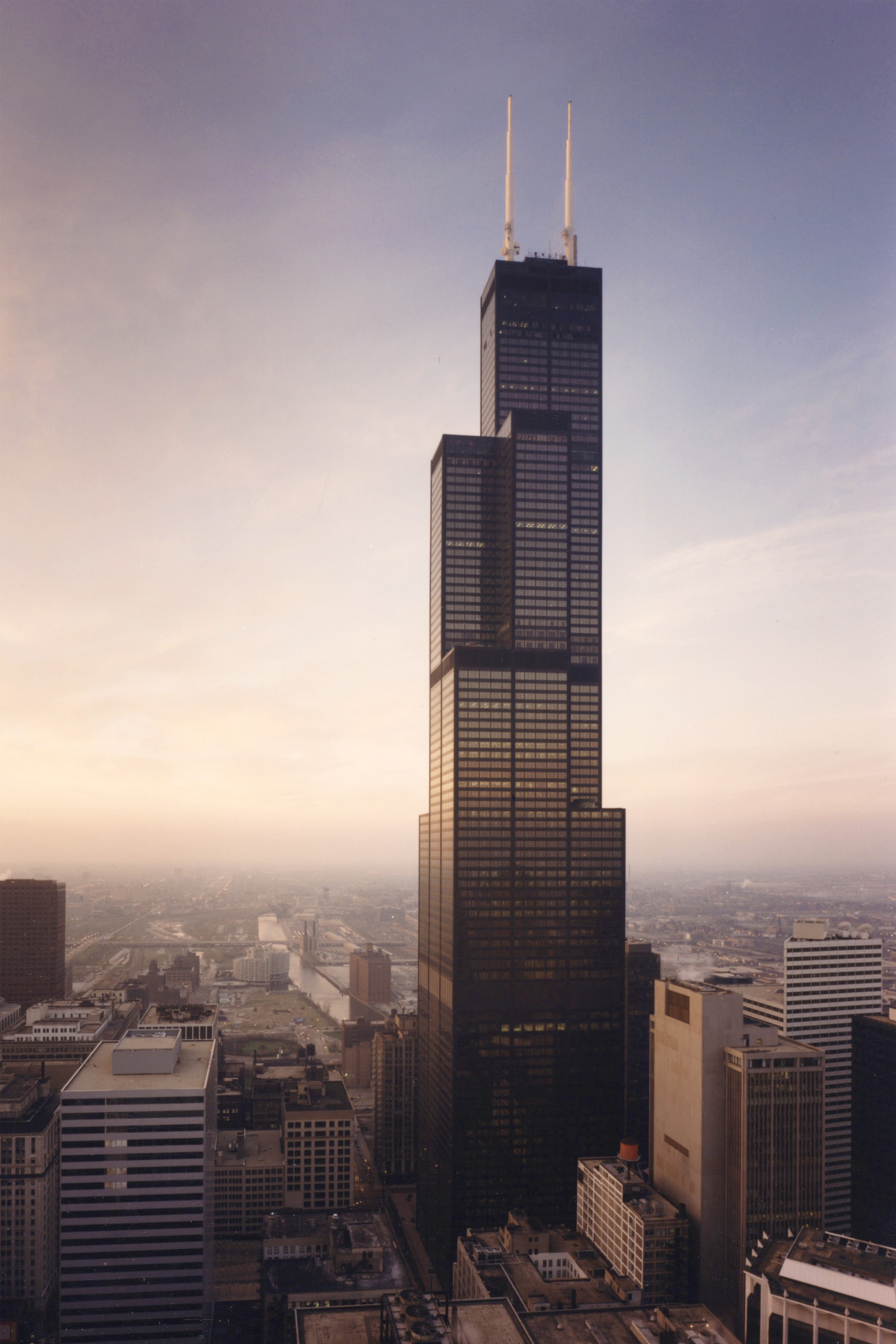 Sears Tower - World's Tallest Towers