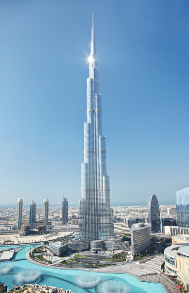 BURJ KHALIFA
Dubai, United Arab Emirates, completed 2010
828 m/ 2,717 ft/ 163 floors
Developer: Emaar Properties
Architect: Skidmore, Owings & Merrill (SOM)
Structural Engineer: SOM | Hyder Consulting