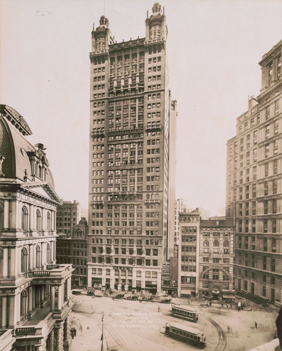 Park-Row-Building <p>The American Surety Building, 100 Broadway, completed 1895. Collection of the Skyscraper Museum.</p>
<p>Park Row Building, completed 1899, Library of Congress.</p>